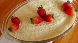 Pave de Morango Tradicional – Uma Deliciosa Viagem pelos Sabores da Sobremesa Brasileira