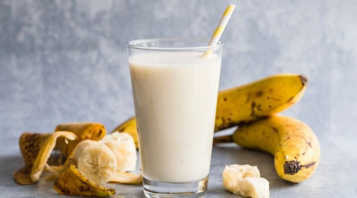 Sorvete de Banana Congelada Com Leite Em po
